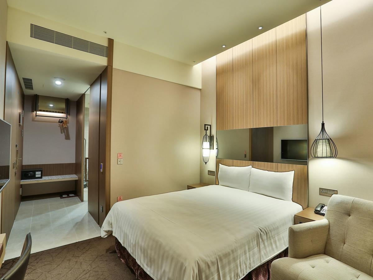 Hotel Intrendy Taishan Exteriör bild